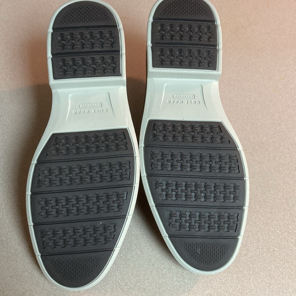 Cole Haan Men's Tan High Top shoes; size 9.5M - Picture 7 of 8